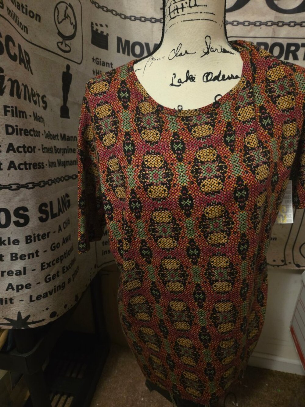 Lularoe "Irma" nwt shirt size XXS